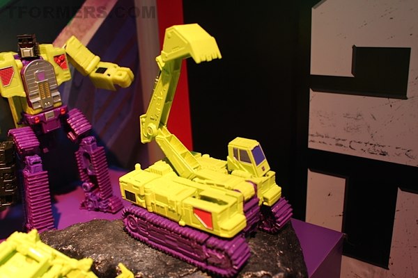 Toy Fair 2015   First Looks At Devastator Combiner Wars FIgures Images  (48 of 130)